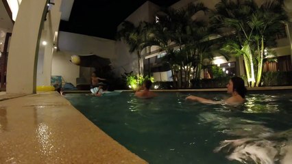 Travel Vlog: Day 0 - So many firsts and SWIMMING POOL!!!