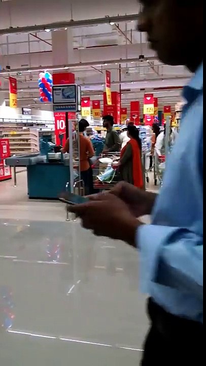 emporium mall .lahore