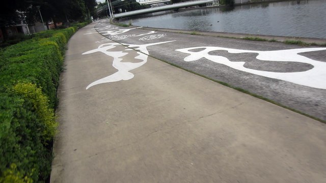 Ambroise et Victor à Street art avenue, Canal St-Denis, Aubervilliers, juin 2016. Ecosystème marin.