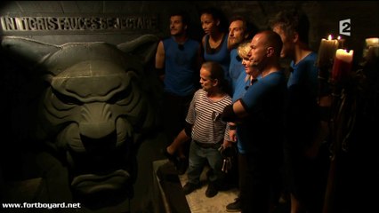 Fort Boyard 2016 : arrivée des candidats au Préconseil et entrée du Conseil