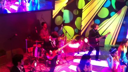 MiSS XV EME- 15 TEMA MISS XV