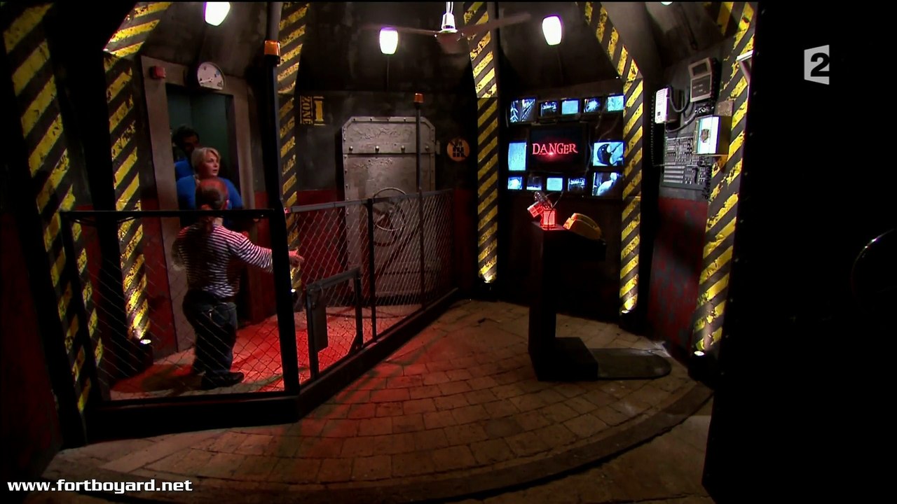 Fort Boyard 2016 : ascenseur et salle des aventures