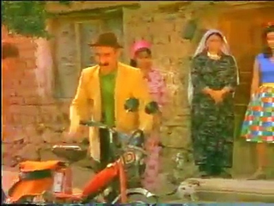 Şener Şen - Mobilet Sahnesi