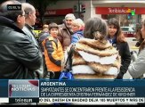 Simpatizantes de expdta. argentina la apoyan frente a su casa