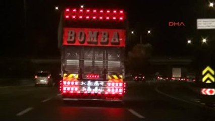 Kasasında Bomba Yazan Kamyon Paniğe Yol Açtı