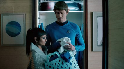 Fausse Pub Strar Trek : un couple Vulcain cherche une nouvelle maison lol