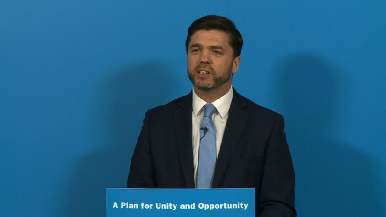 Little know minister Crabb launches his bid to be UK PM_(new)