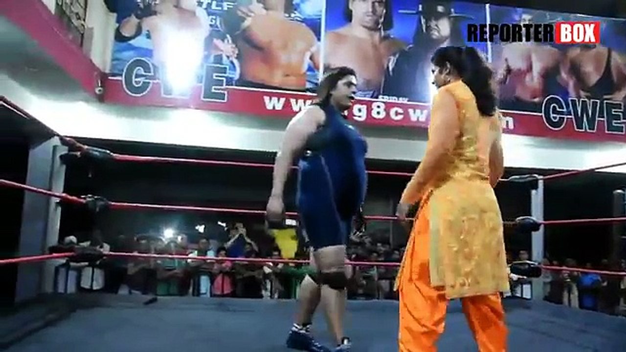 Punjabi woman knocked down a pro wrestler LIKE A BOSS REPORTERBOX