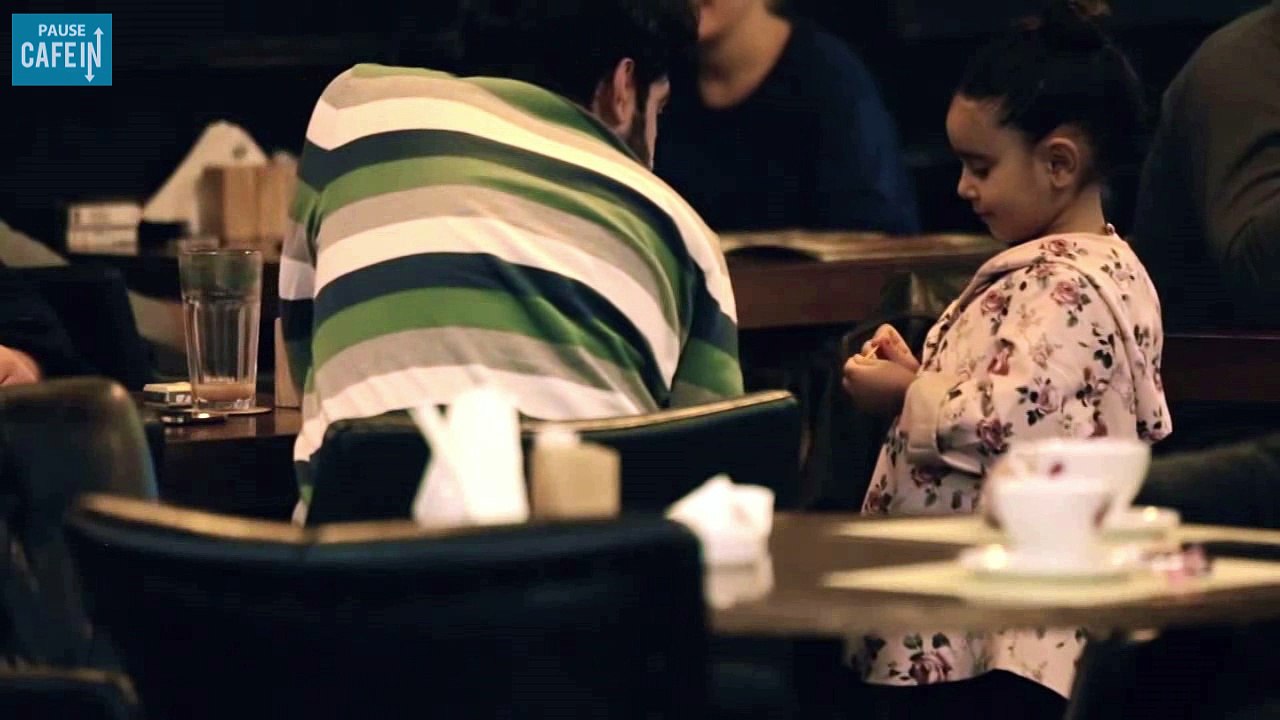 En fonction de son apparence, les gens traitent différemment cette fillette