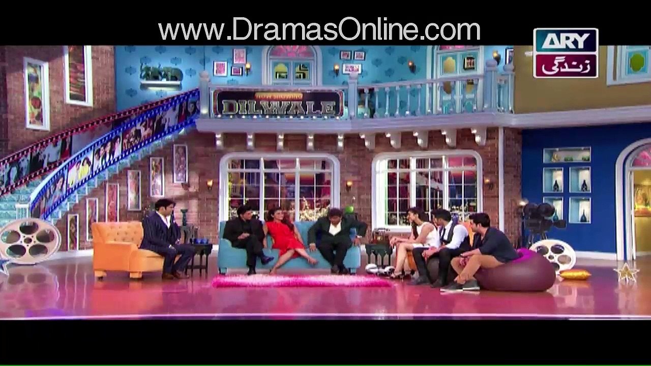 Johnny Lever made Kajol & Shahrukh Khan to laugh like a MAD