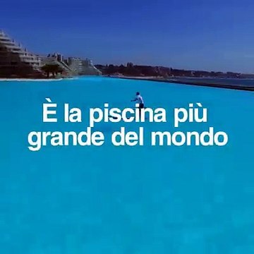 Ecco la piscina piu' grande del mondo: vi tuffereste o no??