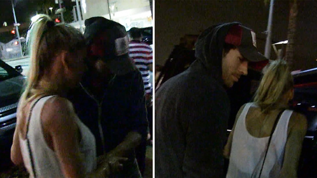 Enrique Iglesias & Anna Kournikova -- How'd They Make it Last???