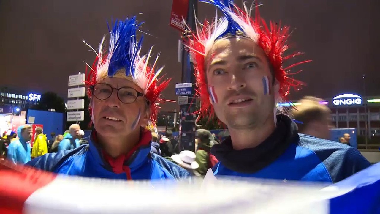 Bleus - La "superbe soirée" des supporters