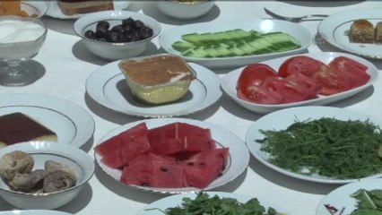 Sağlık Bakanlığından "Örnek Bayram Kahvaltısı Tabağı"