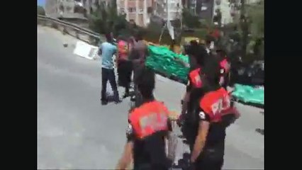 Ataşehir'de taşlı sopalı kavga
