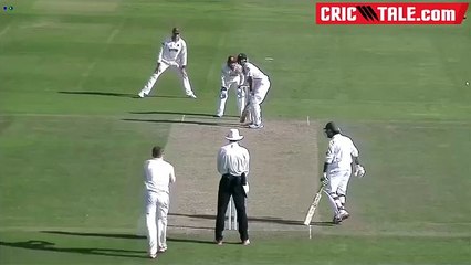 Sarfraz Ahmad ugly collision with the bowler - Pakistan Vs Somerset highlight s