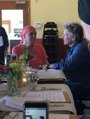 Jon Bon Jovi Gives Surprise Concert For Fan With Lung Cancer At Restaurant!