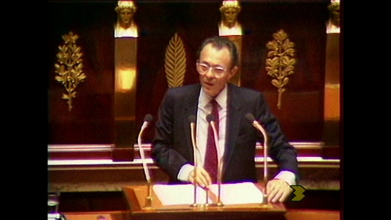 Ecoutez le discours fort de Michel Rocard créant le RMI