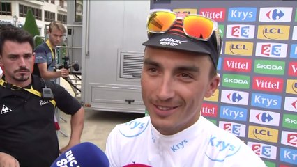 Télécharger la video: Cyclisme - Tour de France : Alaphilippe «Un grand plaisir de porter le maillot blanc»