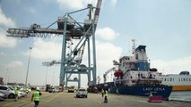 سفينة تركية تحمل مساعدات لقطاع غزة تصل الى ميناء اسرائيلي