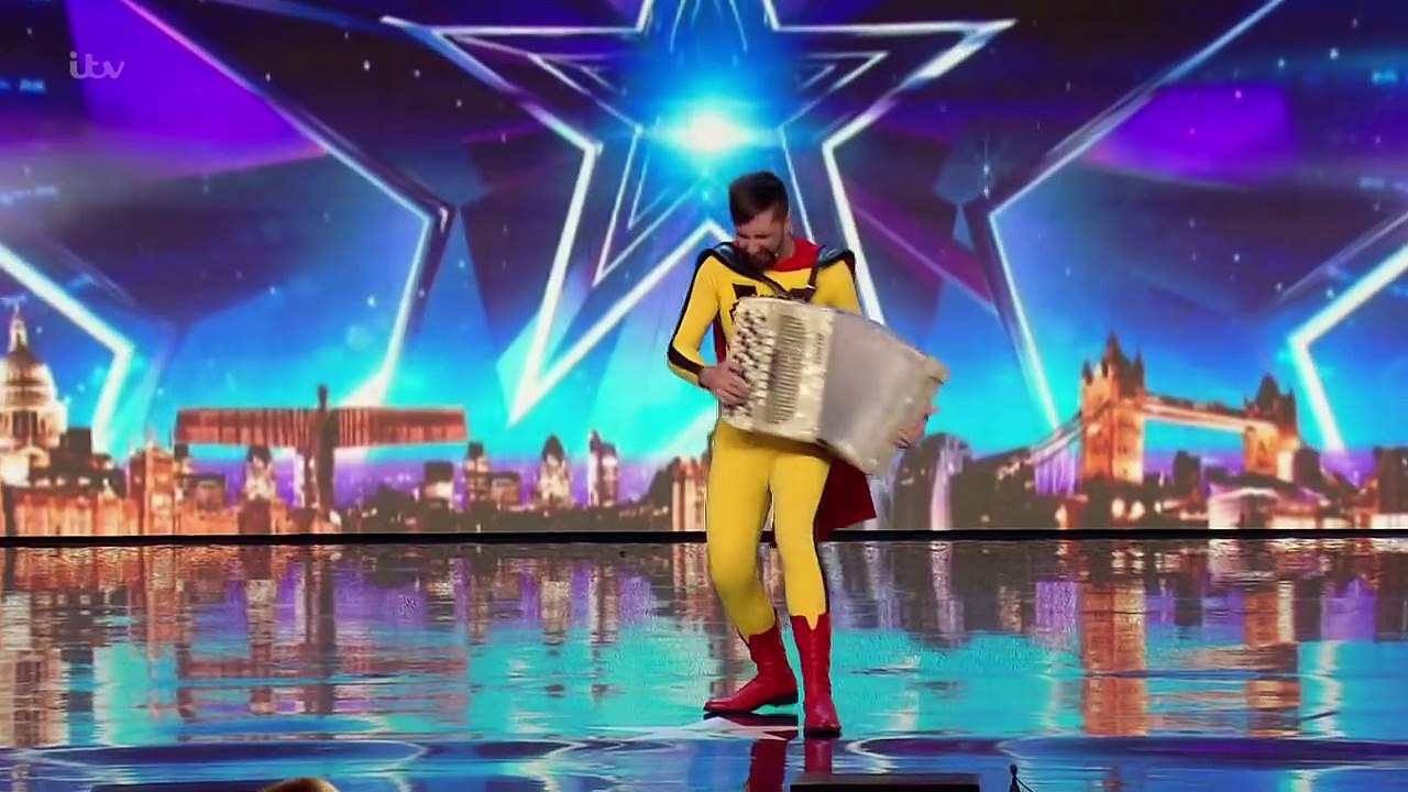 Vitaly Voronko - What's your name? | Britain’s Got Talent 2016 | Week 1 Auditions (Full version)