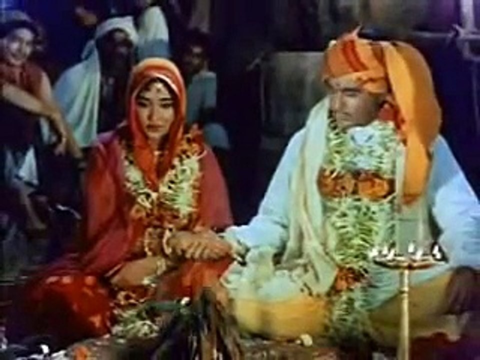 Ganga Jamuna (1961) Dhundoh Dhundoh Reh Sajna ,Moreh Kaan Ka Bala.