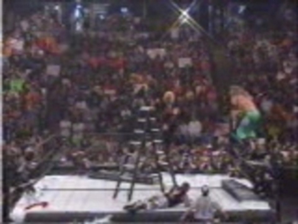 Wwf - edge spears jeff hardy in ladder match (complete)