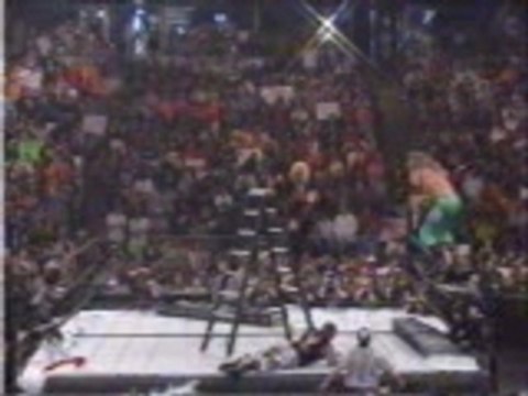 Wwf - edge spears jeff hardy in ladder match (complete)