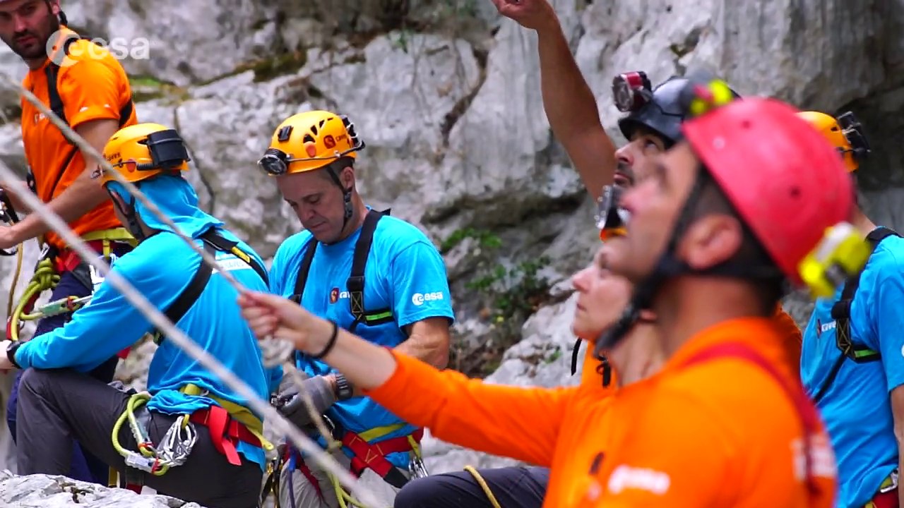 CAVES 2016 – the visible face