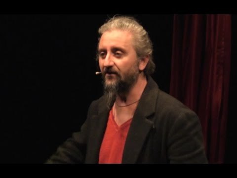 Napoli Teatro Festival - Ascanio Celestino e un improbabile Gesù (04.07.16)