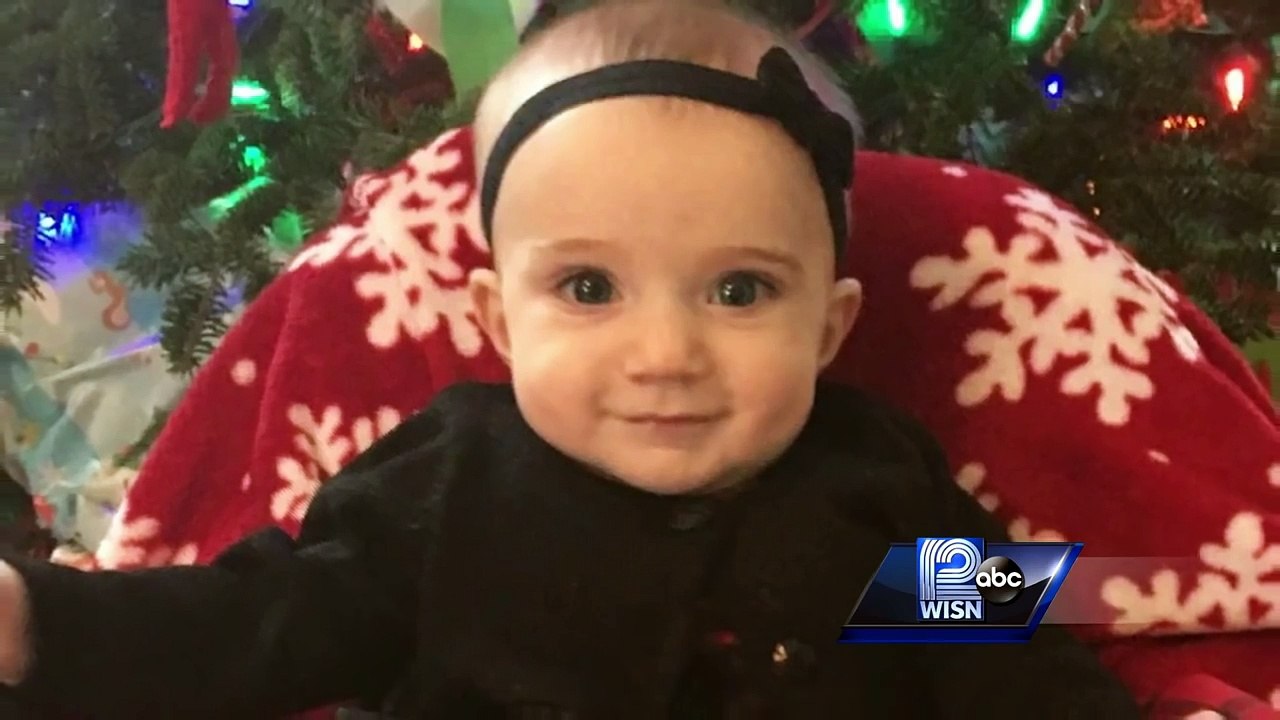 Une mère laisse sa fille à la garderie. Quand son bébé meurt, regardez bien ce qu'elle va faire...