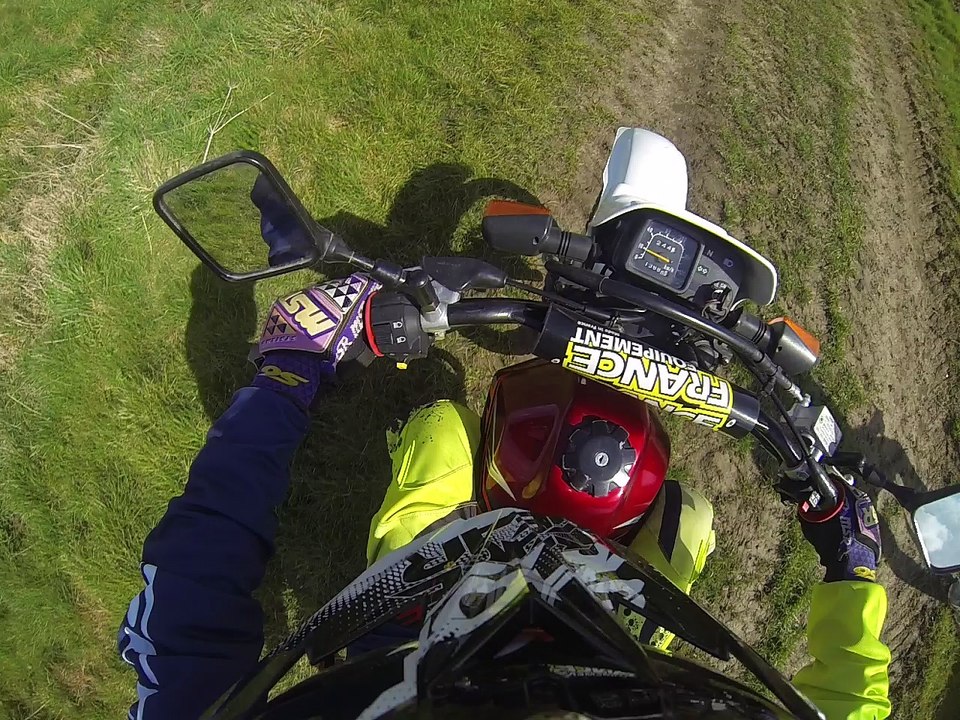 Petite balade en Suzuki Dr 125