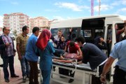 Sivas'ta Bayram Günü Taşlı, Sopalı Kavga: 7 Yaralı