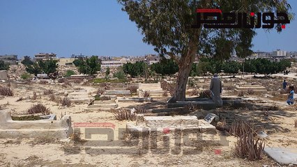 أهالي شمال سيناء يزورون المقابر في يوم وقفة العيد