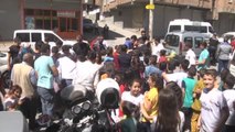 Polisten Suriyeli Çocuklara Bayram Hediyesi