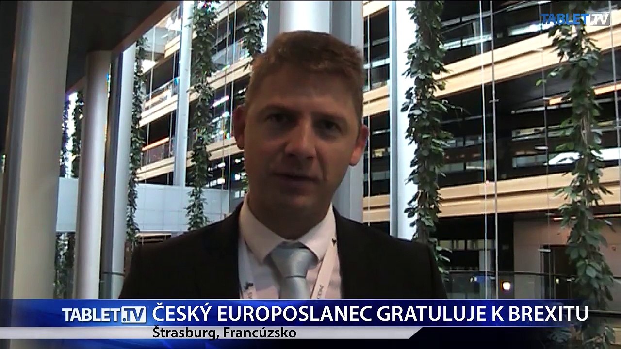 P. MACH: Juncker a Merkelová svojou neschopnosťou zapríčinili krízu EÚ