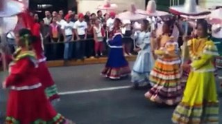 Desfile cívico-deportivo del 20 de noviembre en Mérida.