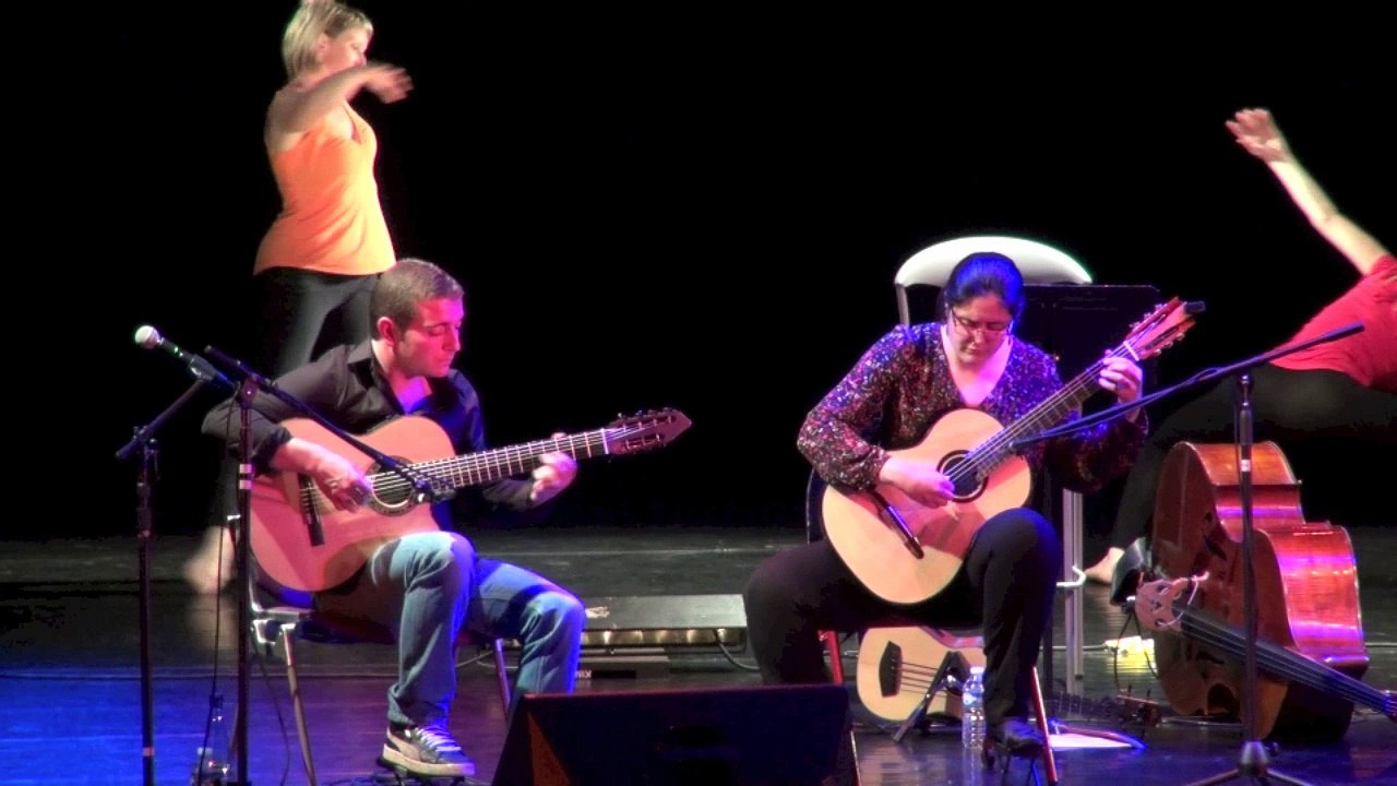 Chloe de Bretagne, Teteu et Peggy et Elodie, professeures de l'Ecole de Danse d'Outreau