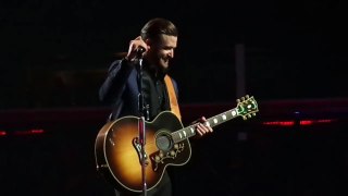 Justin Timberlake - Heartbreak Hotel (Elvis cover at Honda Center 11/27/13)