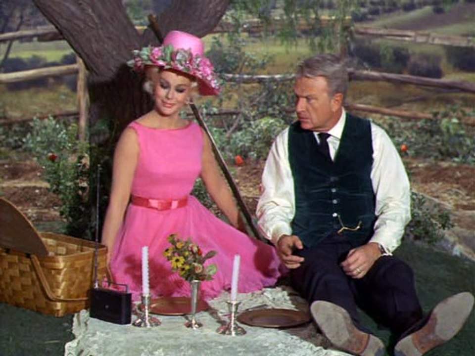 Green Acres S02e25 The Saucer Season