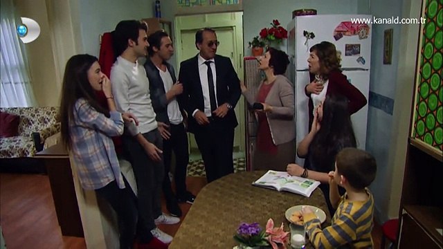 Arka Sokaklar - FBI Bir Üst Katta!