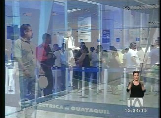 Complicaciones para pagar servicios básicos con dinero electrónico