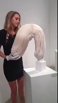 Kağıttan Şekil Değiştiren Heykel