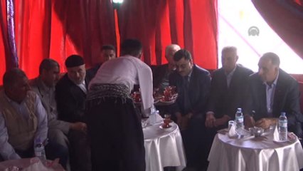 Vali Işın: "Pkk Doğubayazıt Esnafından Haraç İstemektedir. Bu Bir Sömürgedir, Sömürüdür"