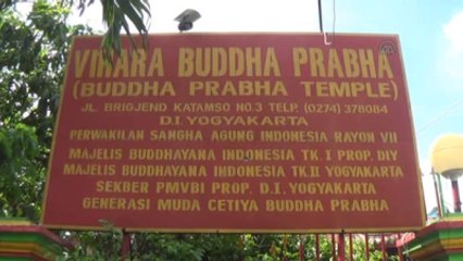 Endonezyalı Budistlerden Müslümanlara Yardım