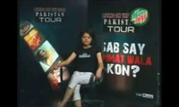 A Girl Slapped Waqar Zaka In Live Show 2016 - YouTube