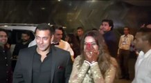 ANGRY Salman Khan INSULTS Reporter For Asking About His Marriage At Bipasha's Wedding 2016 - YouTube