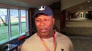 Lovie Smith @IlliniFootball Post-Practice Interview 4/26/16