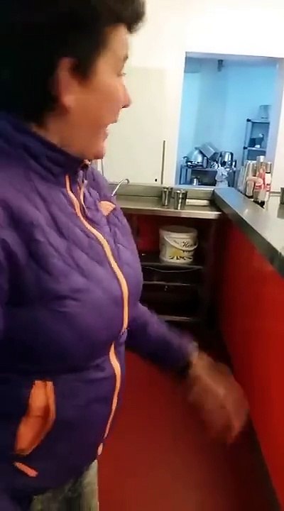 Racist ‘Joginder Singh’ refuses food to White homeless woman at Leicester Sikh Temple