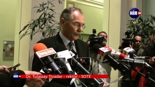 Visszavonták Schmitt doktoriját - 2012.03.29. - Hír24